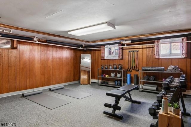587 Woodland Ave, Mountainside Boro, NJ 07092