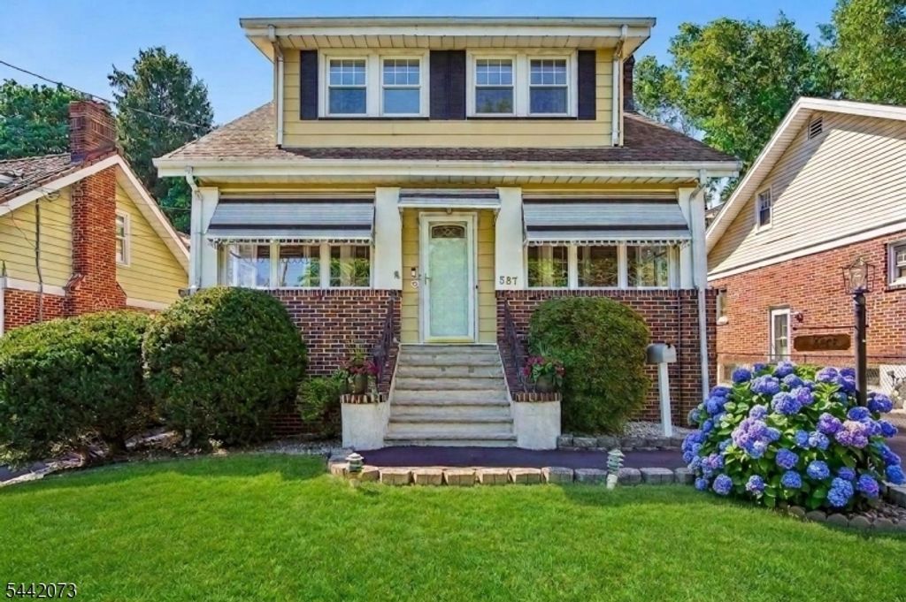 587 Woodland Ave, Mountainside Boro, NJ 07092