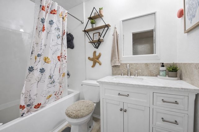 1902 Edna Smith Drive, Garland, TX 75040