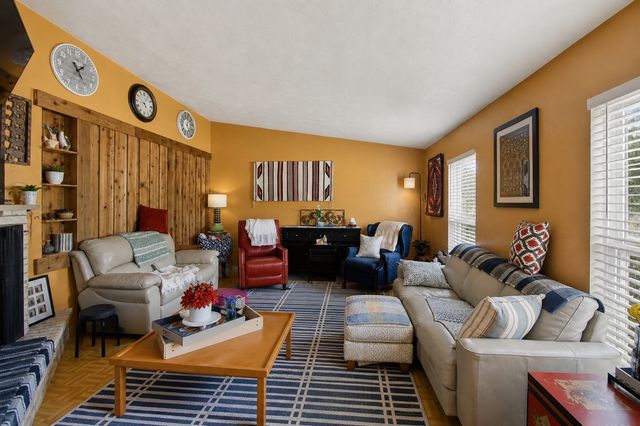 1902 Edna Smith Drive, Garland, TX 75040