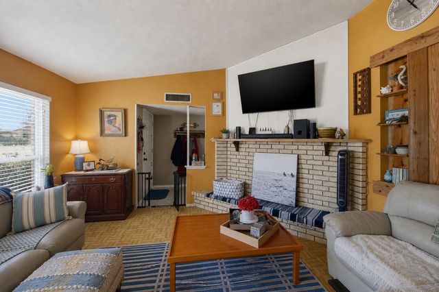 1902 Edna Smith Drive, Garland, TX 75040