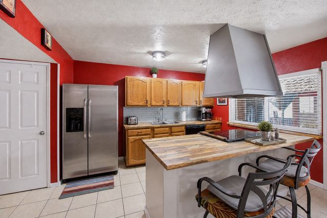 1902 Edna Smith Drive, Garland, TX 75040
