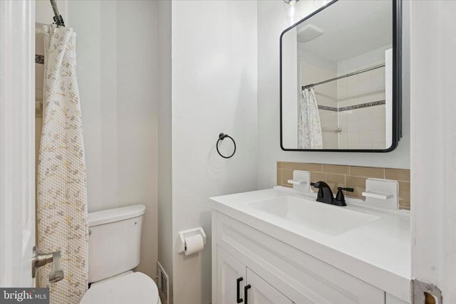 70 RICKMAR LN, Malvern, PA 19355