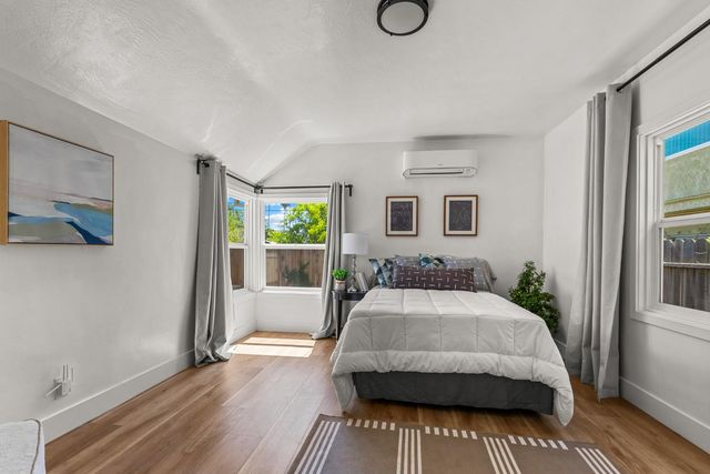 2625 27th St, Sacramento, CA 95818