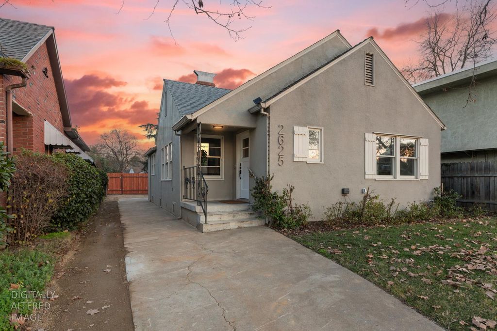 2625 27th St, Sacramento, CA 95818