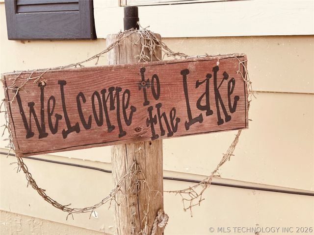 421216 E 1161 Road, Eufaula, OK 74432