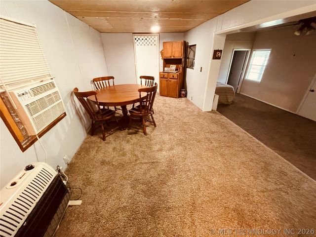 421216 E 1161 Road, Eufaula, OK 74432