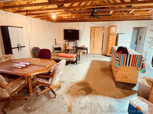 421216 E 1161 Road, Eufaula, OK 74432