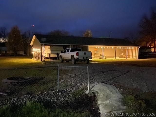 421216 E 1161 Road, Eufaula, OK 74432