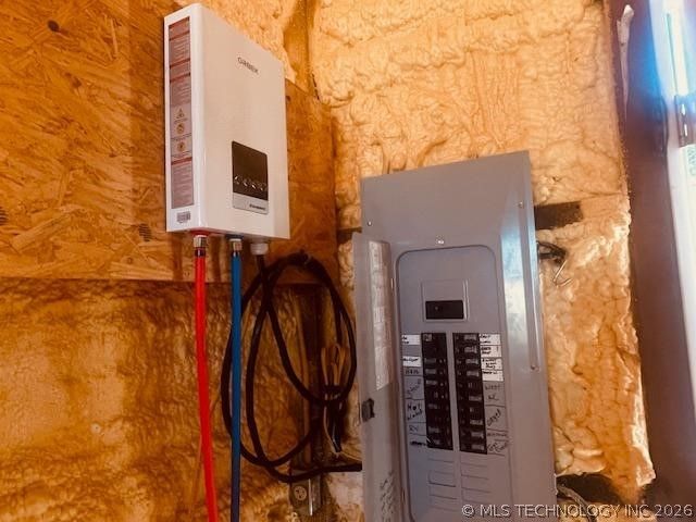 421216 E 1161 Road, Eufaula, OK 74432