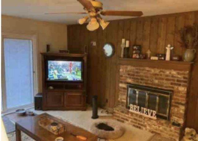 1961 Sunny Side Dr, Brentwood, TN 37027