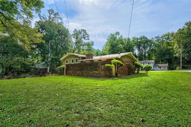 3435 Spring Valley Boulevard, College Park, GA 30349