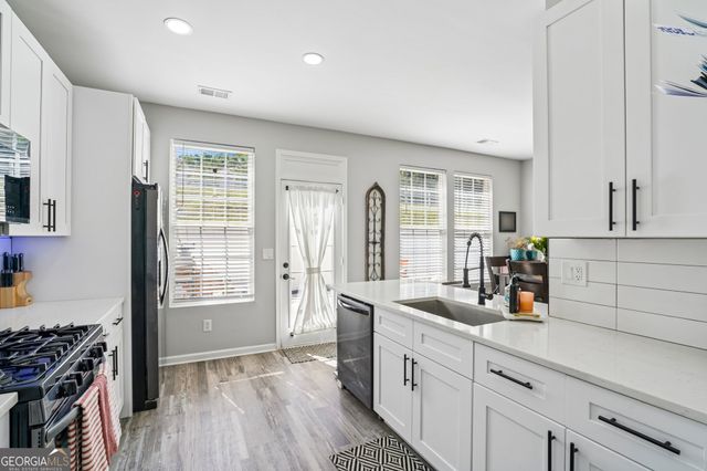 5301 Paramount View Way, Sugar Hill, GA 30518
