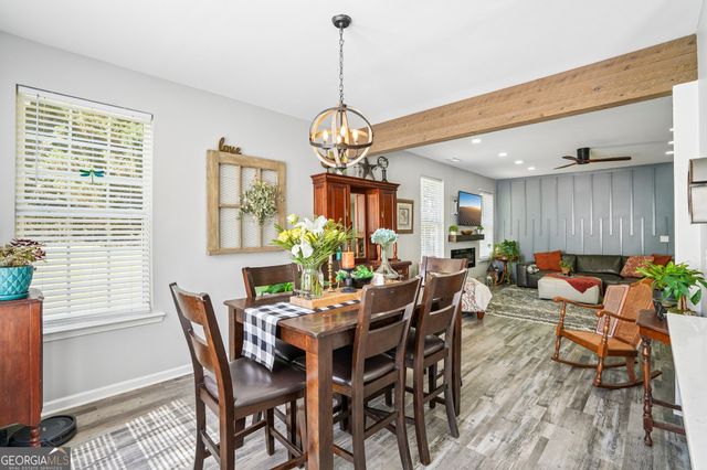 5301 Paramount View Way, Sugar Hill, GA 30518