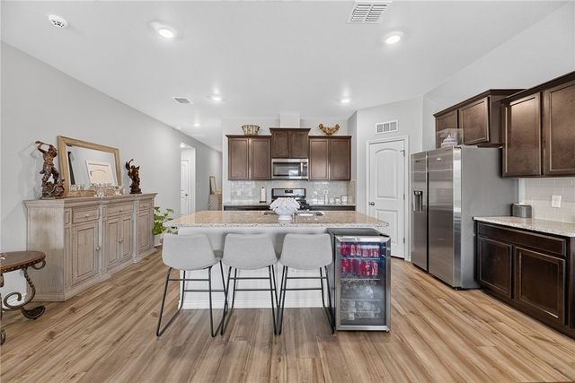7714 Iron Man Dr, Corpus Christi, TX 78414