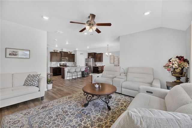 7714 Iron Man Dr, Corpus Christi, TX 78414