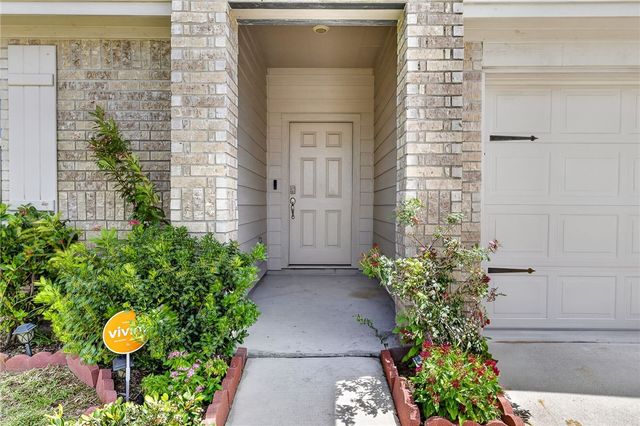7714 Iron Man Dr, Corpus Christi, TX 78414