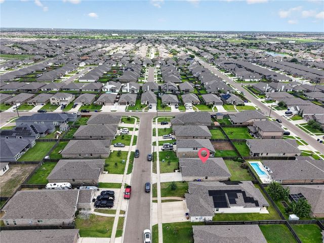 7714 Iron Man Dr, Corpus Christi, TX 78414