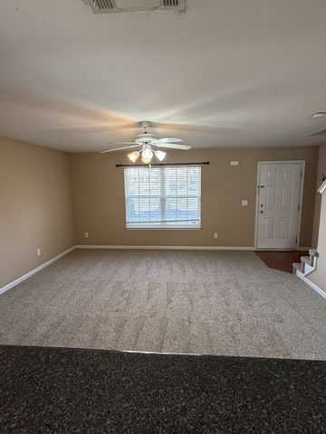 318 Doe Ridge Ct, Nashville, TN 37214