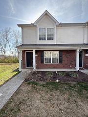 318 Doe Ridge Ct, Nashville, TN 37214