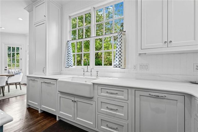 4371 Club Drive NE, Atlanta, GA 30319