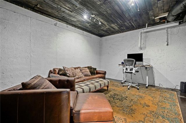 4371 Club Drive NE, Atlanta, GA 30319