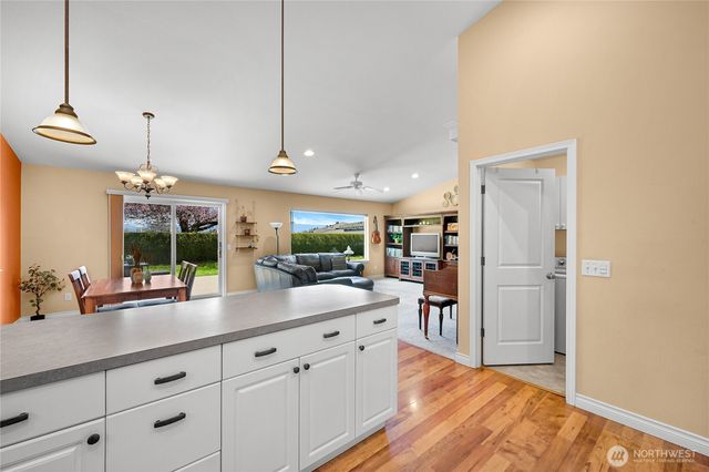 2002 Heartland Drive, Lynden, WA 98264