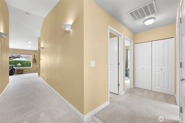 2002 Heartland Drive, Lynden, WA 98264