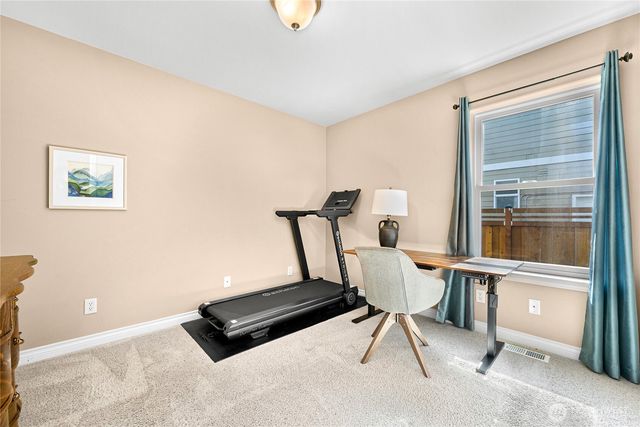 2002 Heartland Drive, Lynden, WA 98264