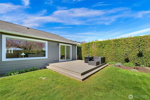 2002 Heartland Drive, Lynden, WA 98264