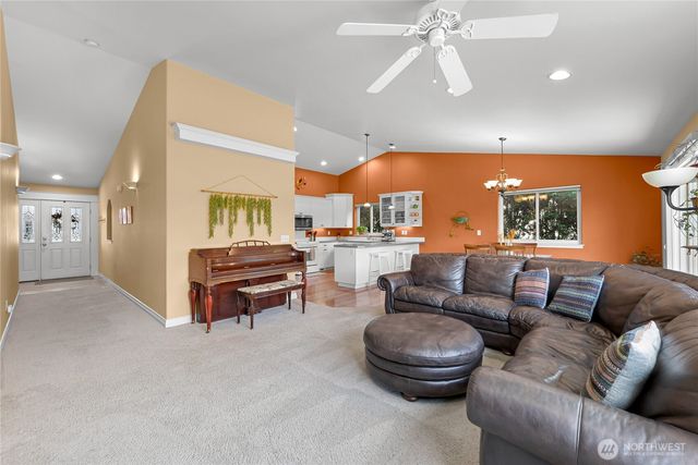 2002 Heartland Drive, Lynden, WA 98264