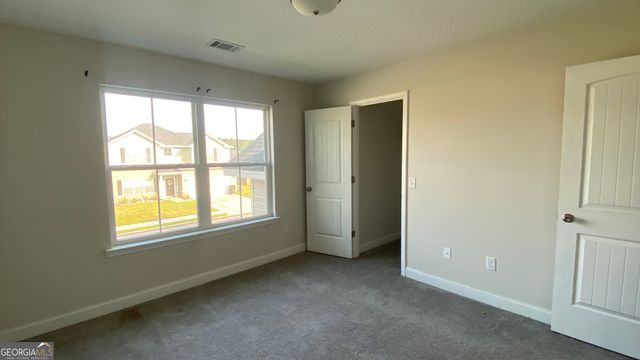 284 Thorp Circle, Hinesville, GA 31313