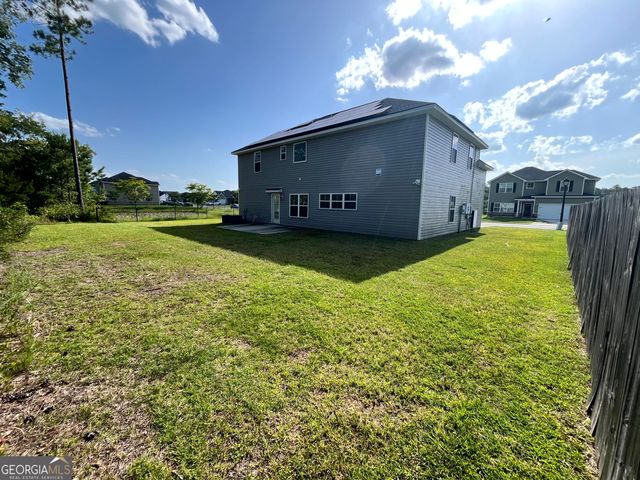 284 Thorp Circle, Hinesville, GA 31313