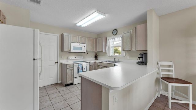 6169 MAGPIE DRIVE, Lakeland, FL 33809