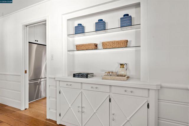 5450 Ascot Drive, Oakland, CA 94611