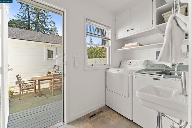 5450 Ascot Drive, Oakland, CA 94611