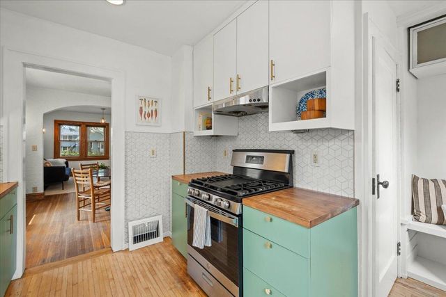 4129 45th Avenue S, Minneapolis, MN 55406