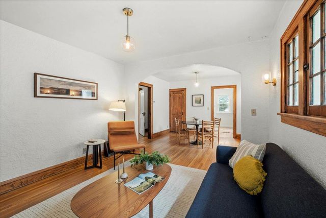 4129 45th Avenue S, Minneapolis, MN 55406