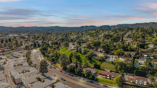 8811 Canoga Avenue 353, Canoga Park, CA 91304