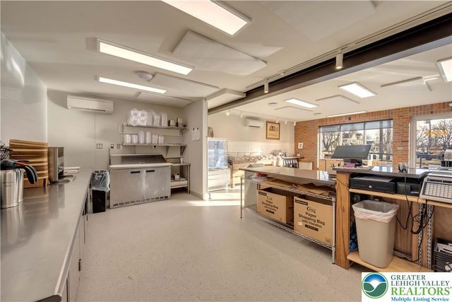 67 Park Avenue, Wind Gap Boro, PA 18091