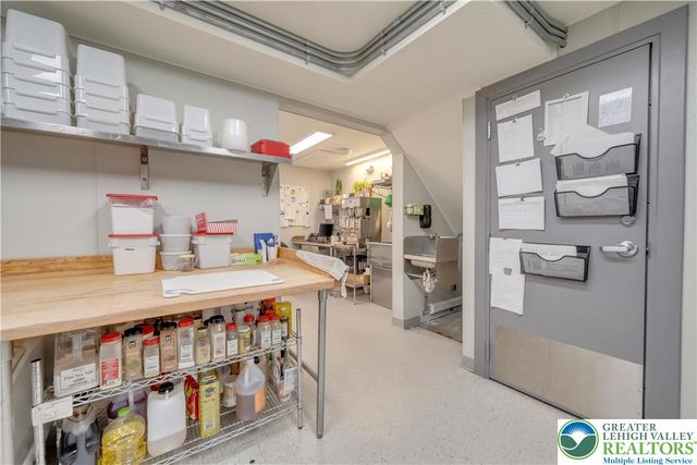 67 Park Avenue, Wind Gap Boro, PA 18091