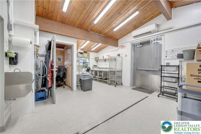 67 Park Avenue, Wind Gap Boro, PA 18091