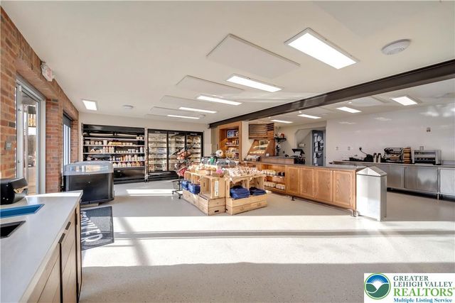 67 Park Avenue, Wind Gap Boro, PA 18091