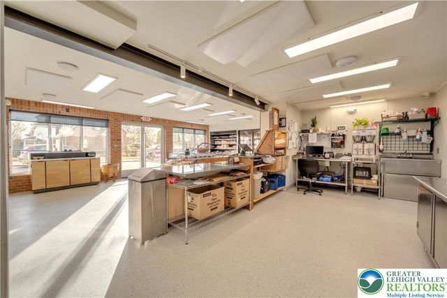 67 Park Avenue, Wind Gap Boro, PA 18091