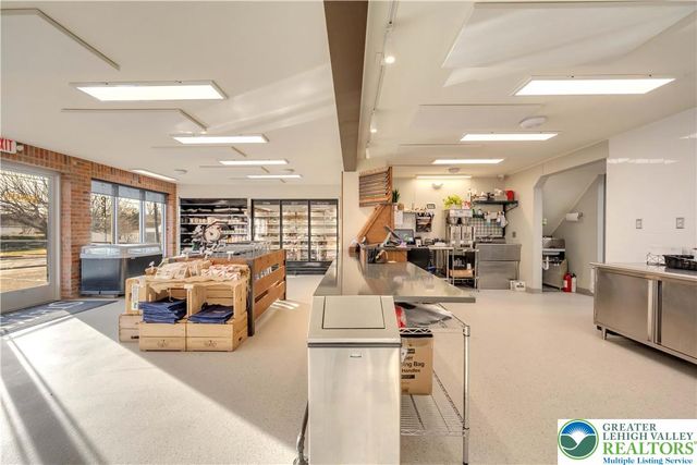 67 Park Avenue, Wind Gap Boro, PA 18091