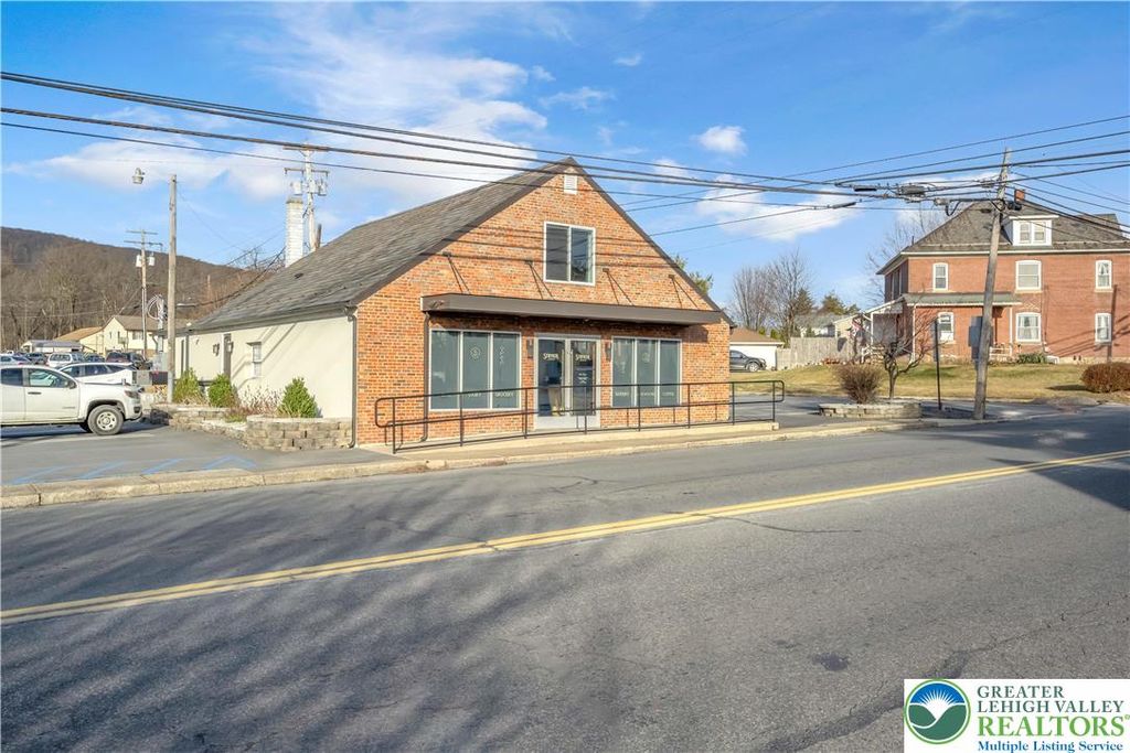 67 Park Avenue, Wind Gap Boro, PA 18091