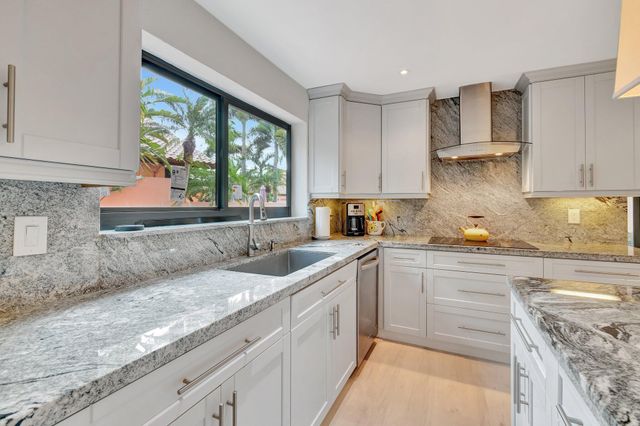 6427 VIA ROSA, Boca Raton, FL 33433