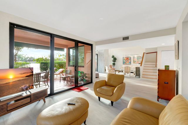6427 VIA ROSA, Boca Raton, FL 33433