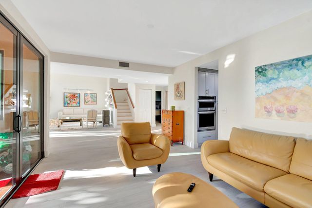 6427 VIA ROSA, Boca Raton, FL 33433