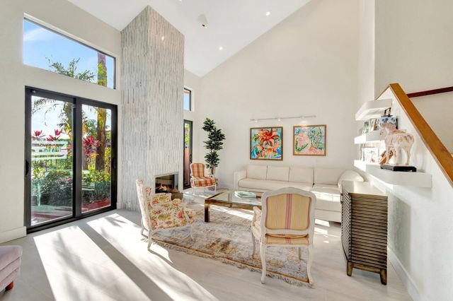 6427 VIA ROSA, Boca Raton, FL 33433